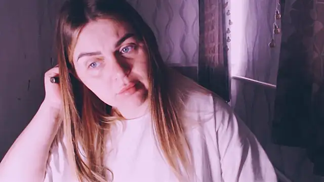 MagicKatarina  online show from 03-28-26, 04:23