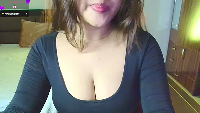 Yara-143 online show from 03-11-26, 02:56