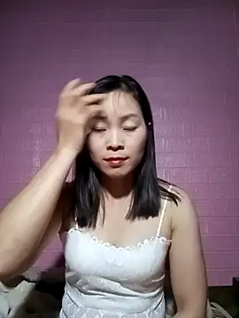 Snapshot of Weygt_thest chatting on 02-14-26, 07:49 Weygt thest online show from 02-14-26, 07:49