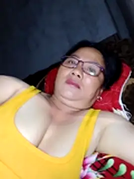 Cold-girlr12 online show from 06-26-26, 05:23
