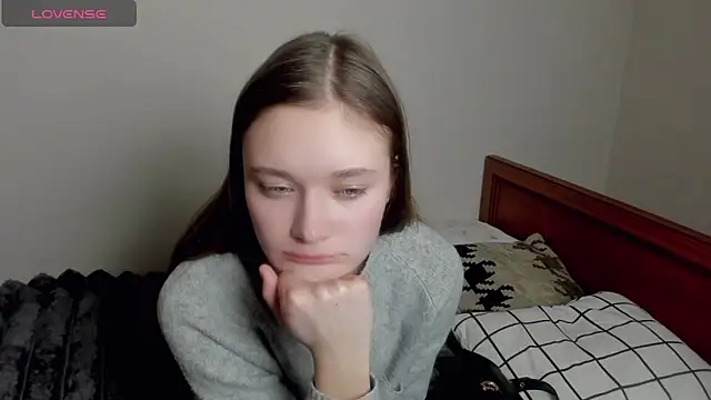 Snapshot of Elina_X chatting on 03-04-26, 10:05 Elina X online show from 03-04-26, 10:05