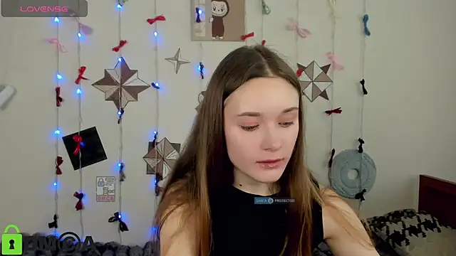 Elina X online show from 06-30-26, 01:56