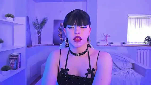 Madison dolly online show from 04-05-26, 08:55