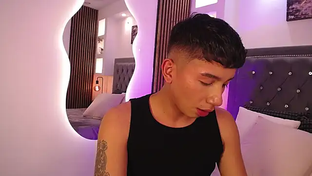 Fancy Vixen online show from 03-16-26, 04:07