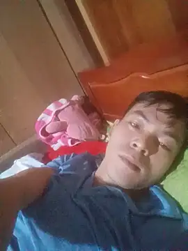 Snapshot of sinh336699 chatting on 02-11-26, 02:55 sinh336699 online show from 02-11-26, 02:55