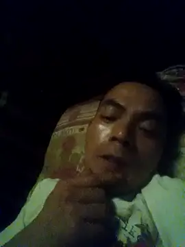 Snapshot of sinh336699 chatting on 02-18-26, 04:47 sinh336699 online show from 02-18-26, 04:47