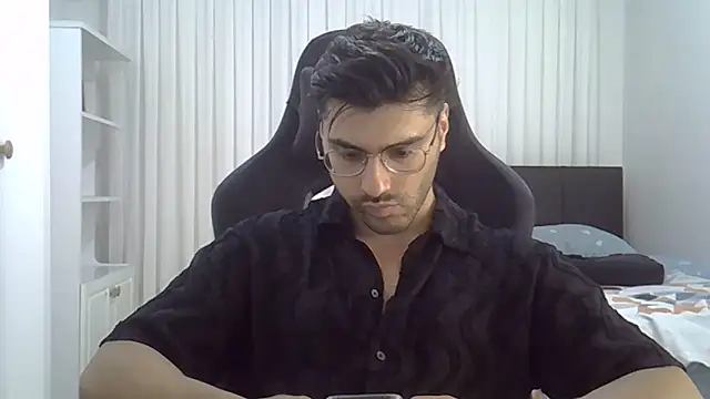 Snapshot of ciceroable chatting on 06-18-26, 06:56 ciceroable online show from 06-18-26, 06:56
