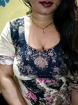 Snapshot of PARI51 chatting on 05-05-26, 07:55 PARI51 online show from 05-05-26, 07:55