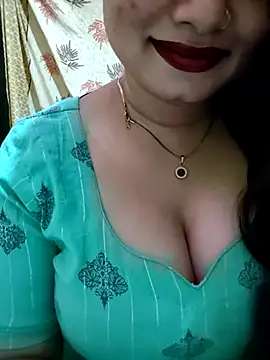 Snapshot of PARI51 chatting on 05-10-26, 07:52 PARI51 online show from 05-10-26, 07:52
