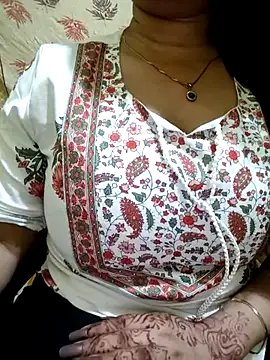 Snapshot of PARI51 chatting on 07-19-26, 07:28 PARI51 online show from 07-19-26, 07:28