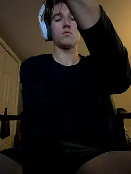 CollegeBull19 online show from 04-21-26, 08:20