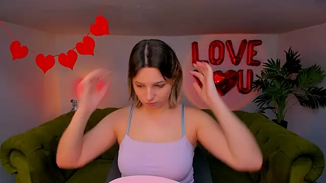 Snapshot of meowseduce chatting on 02-18-26, 01:18 meowseduce online show from 02-18-26, 01:18