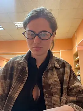 Snapshot of AsynaYuuki chatting on 02-28-26, 11:11 AsynaYuuki online show from 02-28-26, 11:11