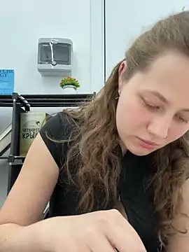 AsynaYuuki online show from 03-23-26, 06:23