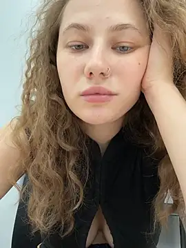 AsynaYuuki online show from 03-24-26, 06:02