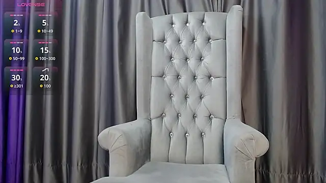 Snapshot of Ellie_Dollie chatting on 06-11-26, 02:33 Ellie Dollie online show from 06-11-26, 02:33