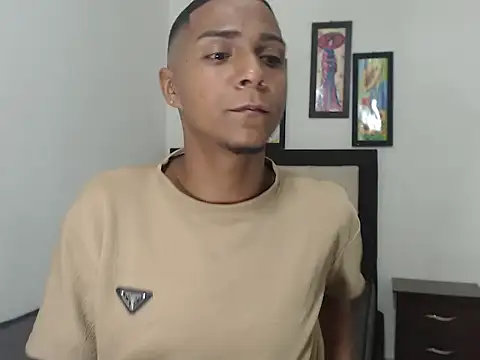 hotboyluxe online show from 02-14-26, 02:41