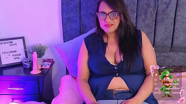 Angela mature49 online show from 03-17-26, 07:17