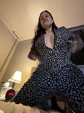 Snapshot of JulietteLatte chatting on 02-02-26, 01:37 JulietteLatte online show from 02-02-26, 01:37