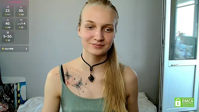 Snapshot of Alex-wer chatting on 06-24-26, 12:59 Alex-wer online show from 06-24-26, 12:59