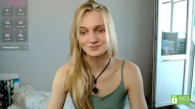 Snapshot of Alex-wer chatting on 06-25-26, 01:48 Alex-wer online show from 06-25-26, 01:48