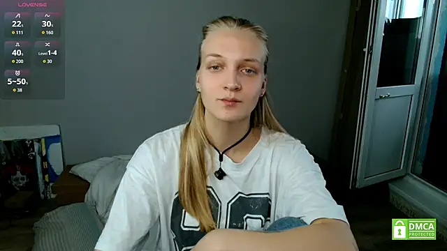 Snapshot of Alex-wer chatting on 07-16-26, 07:14 Alex-wer online show from 07-16-26, 07:14
