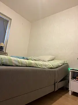 Snapshot of eva_luz chatting on 02-01-26, 01:42 eva luz online show from 02-01-26, 01:42