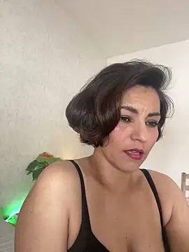 Snapshot of eva_luz chatting on 02-17-26, 11:18 eva luz online show from 02-17-26, 11:18