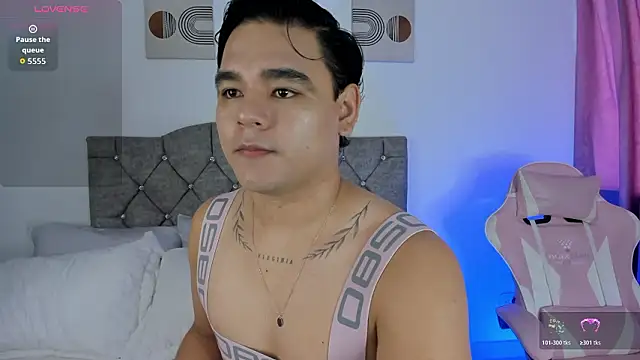 Snapshot of NoahVance chatting on 02-02-26, 03:00 NoahVance online show from 02-02-26, 03:00