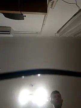 Snapshot of editke chatting on 03-21-26, 02:05 editke online show from 03-21-26, 02:05