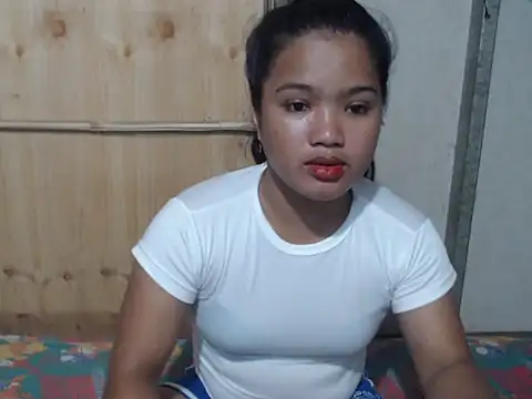 yummydelitex online show from 04-15-26, 12:39