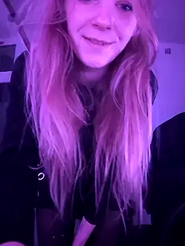 Snapshot of MindMistress chatting on 02-13-26, 01:12 MindMistress online show from 02-13-26, 01:12
