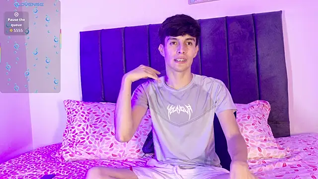 axxxel twink online show from 05-25-26, 02:39