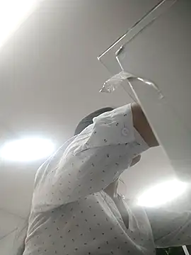 EvaMiranda online show from 04-07-26, 09:37