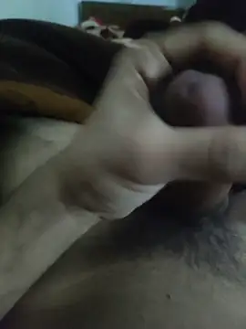 Snapshot of amirMohamed58 chatting on 02-12-26, 09:59 amirMohamed58 online show from 02-12-26, 09:59