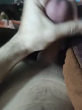 Snapshot of amirMohamed58 chatting on 03-03-26, 11:10 amirMohamed58 online show from 03-03-26, 11:10