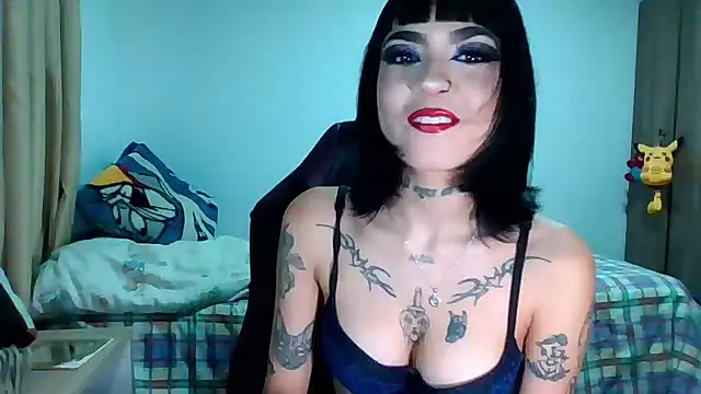 Snapshot of lilith_dior chatting on 07-11-26, 03:31 lilith dior online show from 07-11-26, 03:31