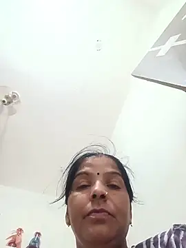Snapshot of punamji_sexe chatting on 06-14-26, 01:47 punamji sexe online show from 06-14-26, 01:47