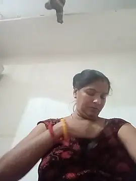 Snapshot of punamji_sexe chatting on 06-14-26, 08:16 punamji sexe online show from 06-14-26, 08:16