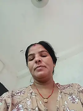 Snapshot of punamji_sexe chatting on 06-26-26, 12:37 punamji sexe online show from 06-26-26, 12:37