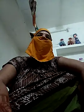 Snapshot of punamji_sexe chatting on 07-16-26, 01:55 punamji sexe online show from 07-16-26, 01:55