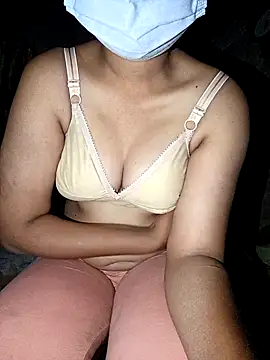 Snapshot of Sexy_--2 chatting on 02-19-26, 06:26 Sexy --2 online show from 02-19-26, 06:26