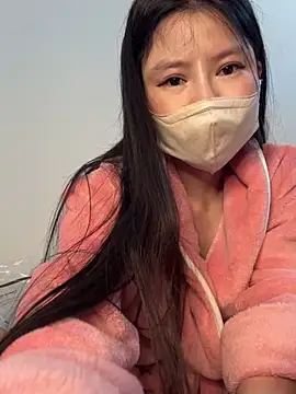 Snapshot of wang1472581 chatting on 02-06-26, 03:37 wang1472581 online show from 02-06-26, 03:37