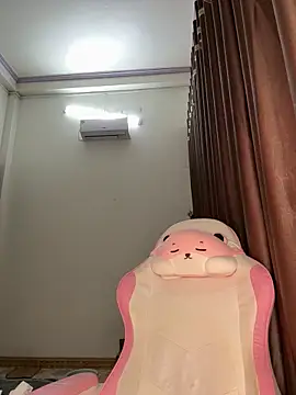 Snapshot of wang1472581 chatting on 02-09-26, 09:24 wang1472581 online show from 02-09-26, 09:24