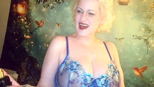 Snapshot of Blondie_the_librarian chatting on 04-26-26, 06:16 Blondie the librarian online show from 04-26-26, 06:16