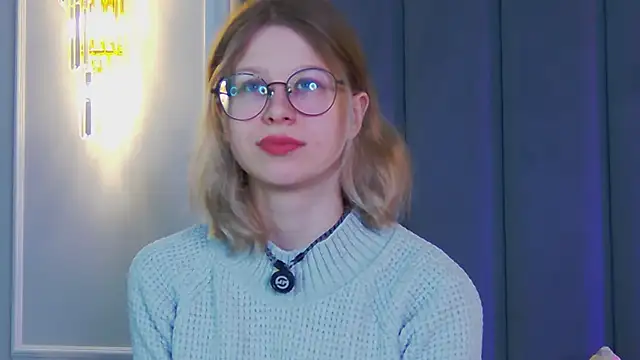 Snapshot of Ivy_Allen chatting on 02-04-26, 05:41 Ivy Allen online show from 02-04-26, 05:41