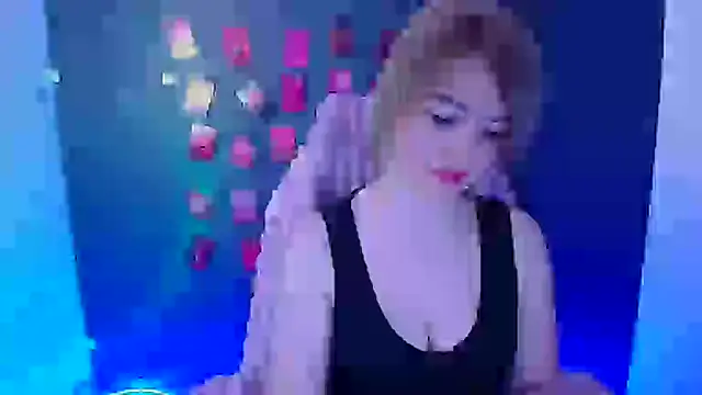 CuttieEmma online show from 02-14-26, 06:43