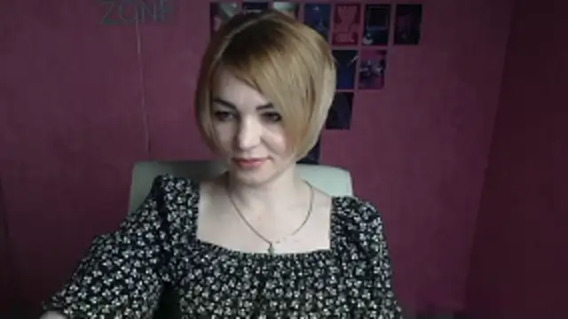 Snapshot of CuttieEmma chatting on 04-27-26, 05:49 CuttieEmma online show from 04-27-26, 05:49