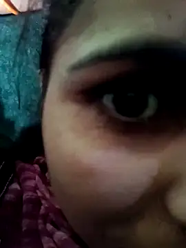 Priyakoli4568 online show from 04-13-26, 08:09