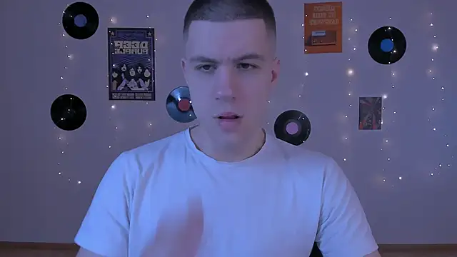 Snapshot of neo_raze chatting on 03-03-26, 08:26 neo raze online show from 03-03-26, 08:26